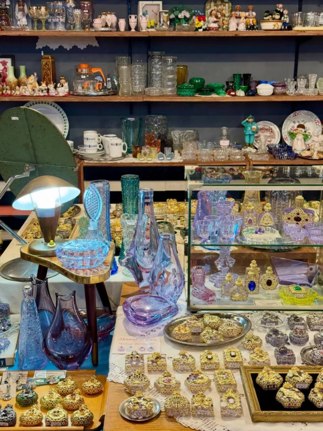 háček Czechoslovakia design store – チェコ絵本とチェコ雑貨の専門店