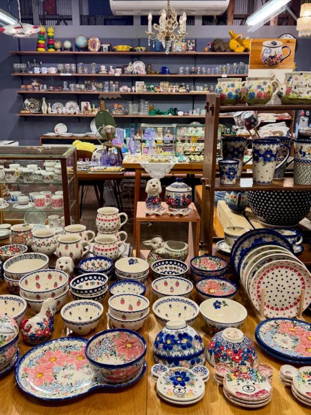 háček Czechoslovakia design store – チェコ絵本とチェコ雑貨の専門店